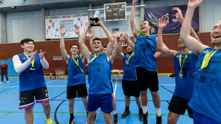 Unipaja de Málaga consigue la victoria en la final de Baloncesto en un reñido enfrentamiento 